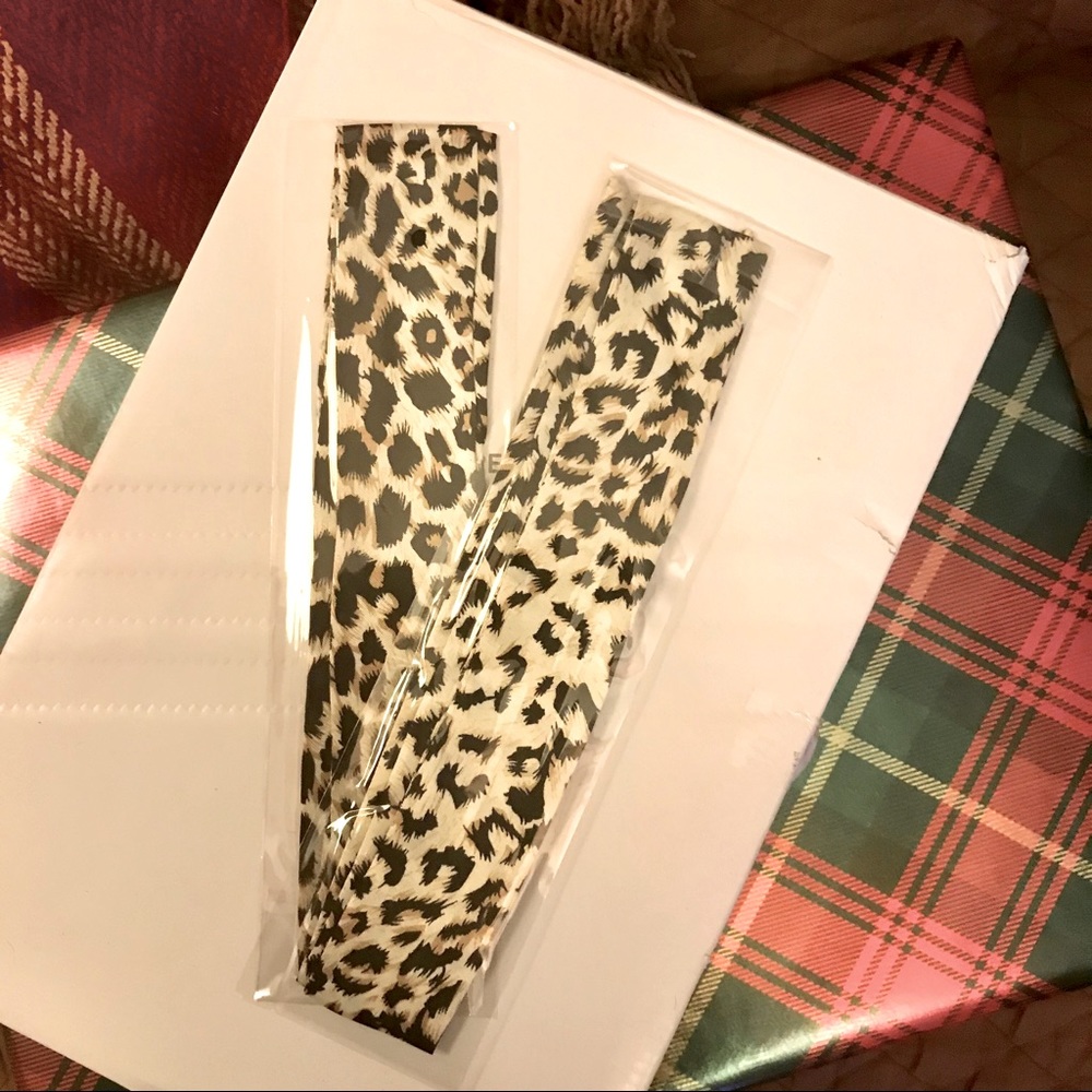 2 Fashion Twillies NWT